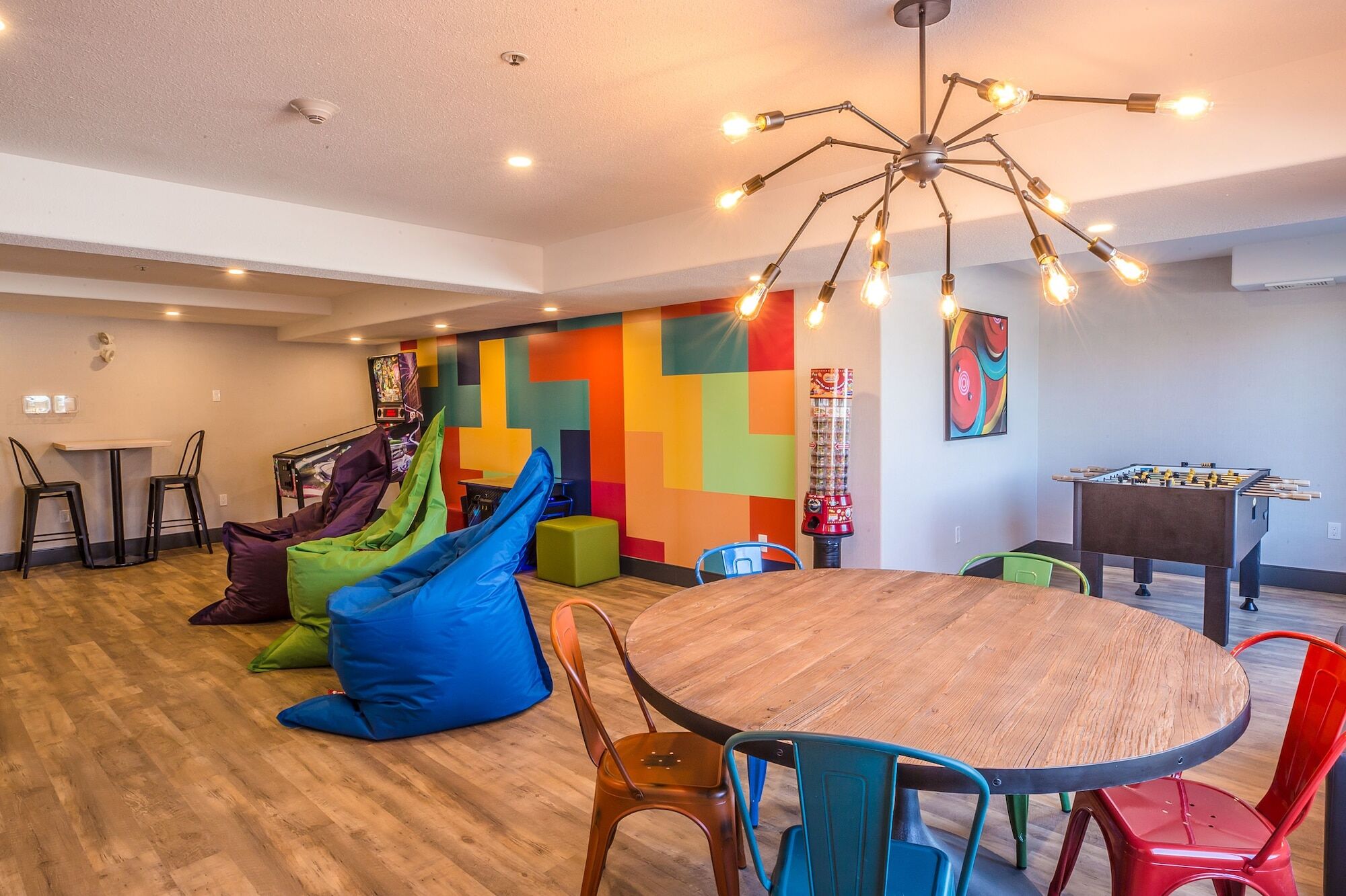 Ramada By Wyndham Cochrane Otel Dış mekan fotoğraf